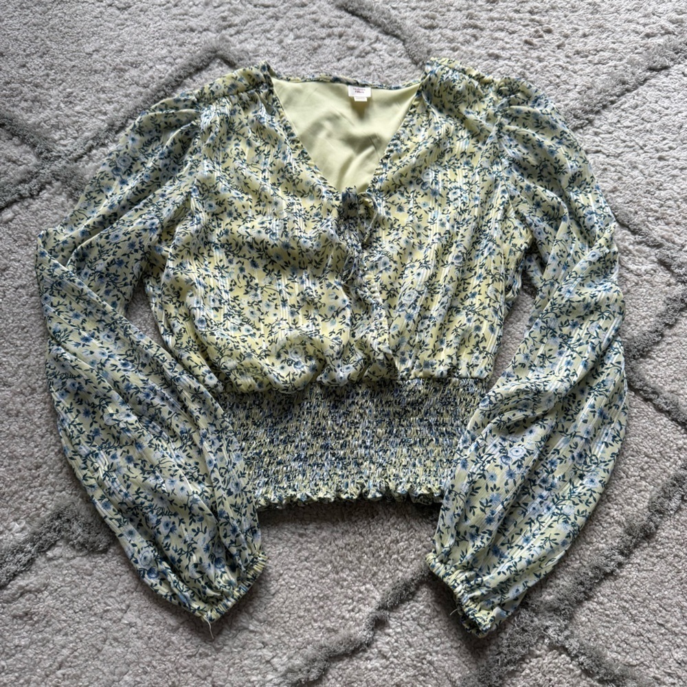 Autres Filles floral yellow blue white crop long sleeve smocked top blouse XS